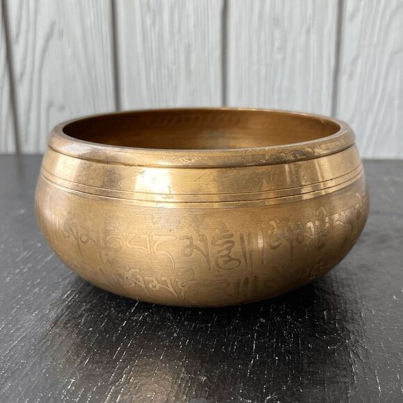 Brass Buddha Singing Bowl with Engraved Sanskrit Mantras 5"x2" 10oz - Picture 2 of 9
